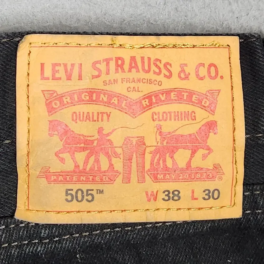 Levi's 505 Jeans Mens 38x30 Black Straight Leg Regular Fit Zip Fly Red Tab